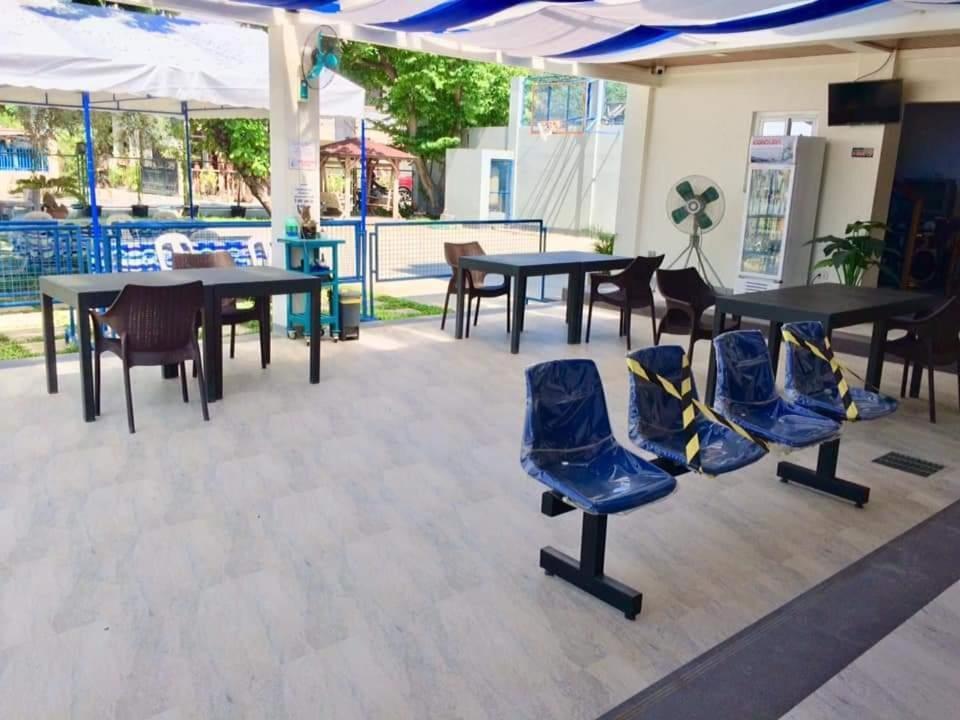 Hip Nautic Beach Resort Powered By Cocotel ลีอัน ภายนอก รูปภาพ